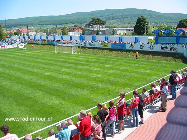 Štadión FC ViOn Zlaté Moravce - Zlaté Moravce