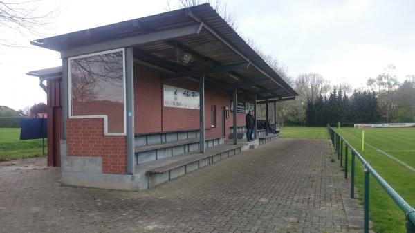 Sportplatz Zum Kienmoor - Hüven
