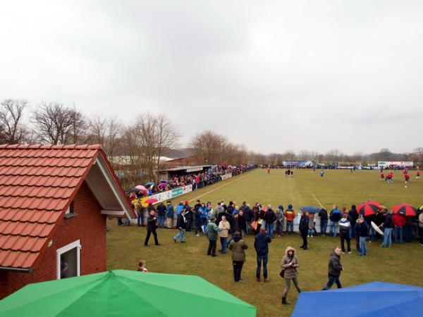 Ösper-Sport-Park - Petershagen/Weser-Maaslingen