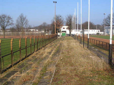 Oststadtstadion der Bezirkssportanlage Bothfeld - Hannover-Bothfeld