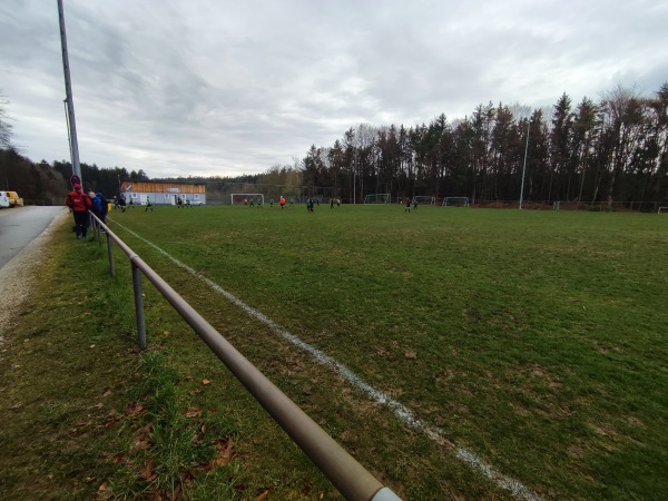 Waldstadion Nebenplatz - Illschwang