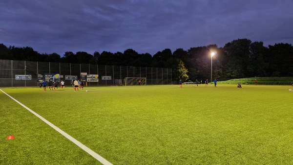 Sportanlage Schwere-Reiter-Straße Platz 3 - München-Neuhausen