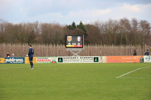 Stadion de Zavel - Wellen