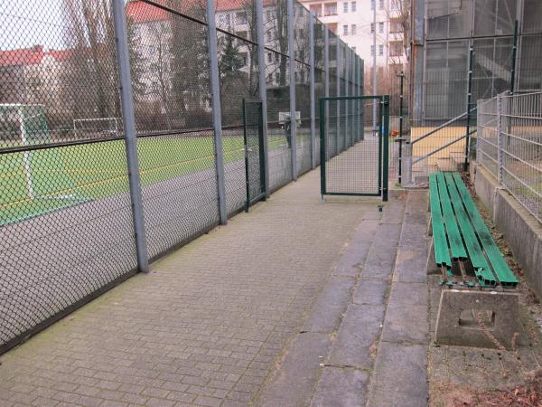 Sportplatz Ofener Straße - Berlin-Wedding