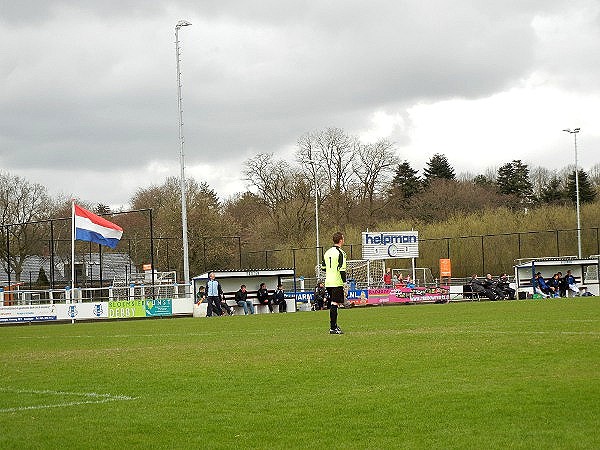 Sportpark Esserberg veld 4-Helpman - Haren GR