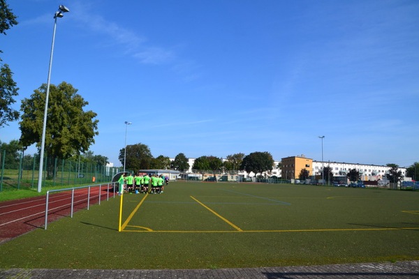 Sportplatz Büchnerstraße - Magdeburg-Cracau