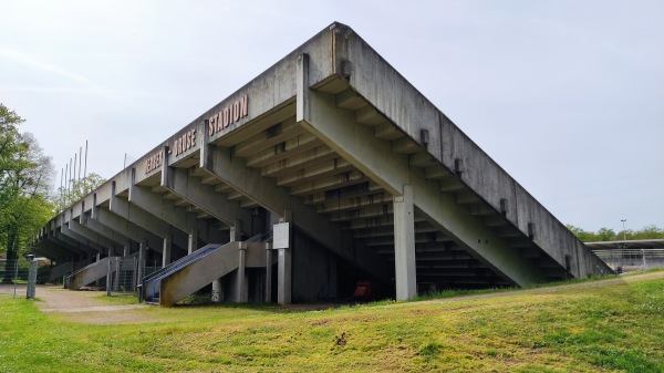 Herbert-Dröse-Stadion - Hanau-Wilhelmsbad