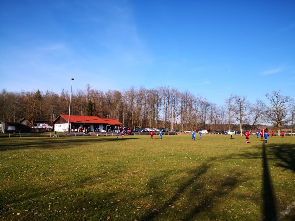Sportplatz Erfastraße - Ahorn/Baden-Buch