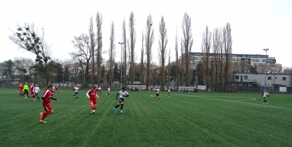 Futbalové ihrisko ZŠ Kalinčiakova - Bratislava