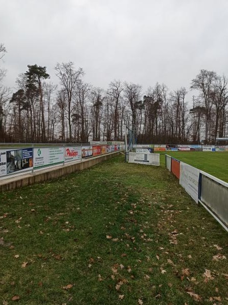 Wald-Stadion - Linkenheim-Hochstetten