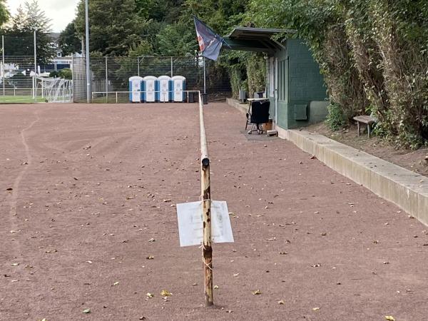 Prälat-Wolker-Anlage / Bezirkssportanlage Mitte Platz 2 - Köln-Ehrenfeld