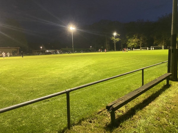 Sportplatz Ortsmitte - Hagen/Bremischen-Wittstedt