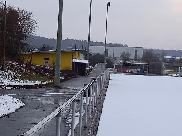 Zentrale Sportanlage Elz Platz 2 - Elz/Westerwald
