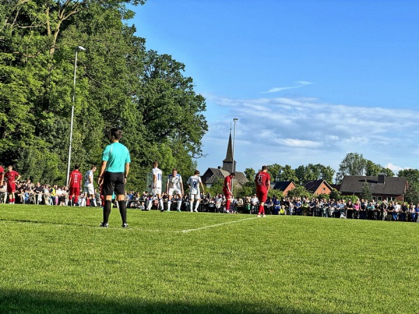 Waldstadion Auf dem Borgkamp - Oelde-Stromberg