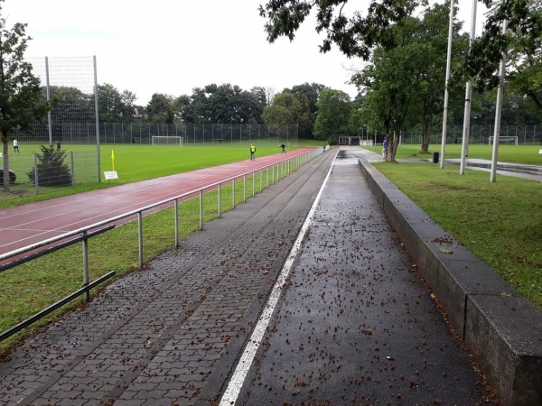 Bezirkssportanlage Bert-Brecht-Allee - München-Neuperlach