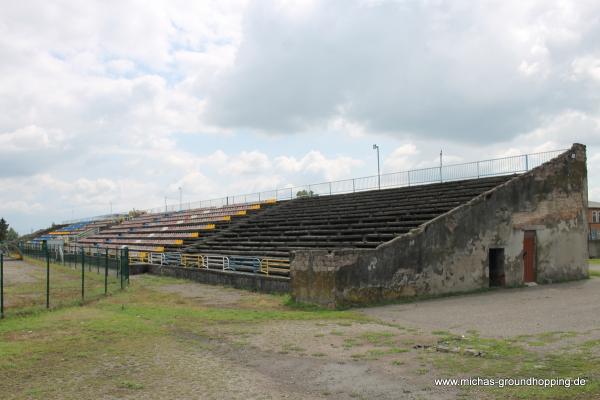Senakis Tsentraluri Stadioni - Senaki