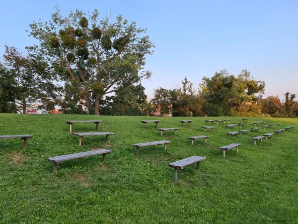 Ostbahn-XI-Platz - Wien