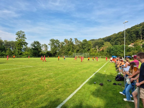 Sportplatz Inseli - Dotzigen