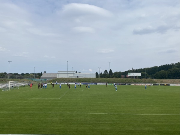 Stadion Flugplatz - Lübeck-Karlshof