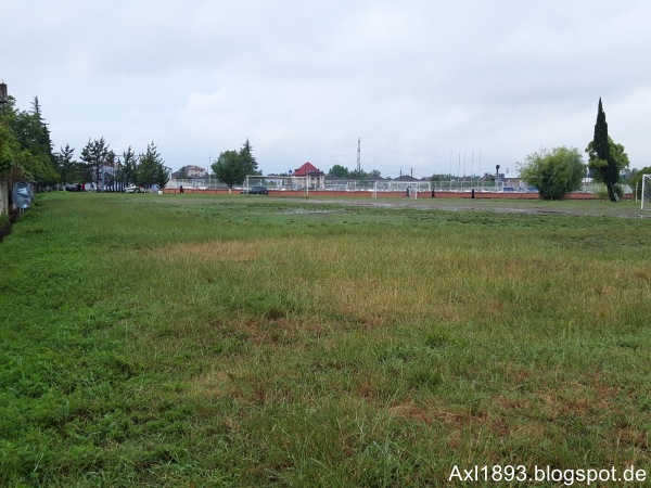 Stadioni Erosi Manjgaladze veli 2 - Samtredia