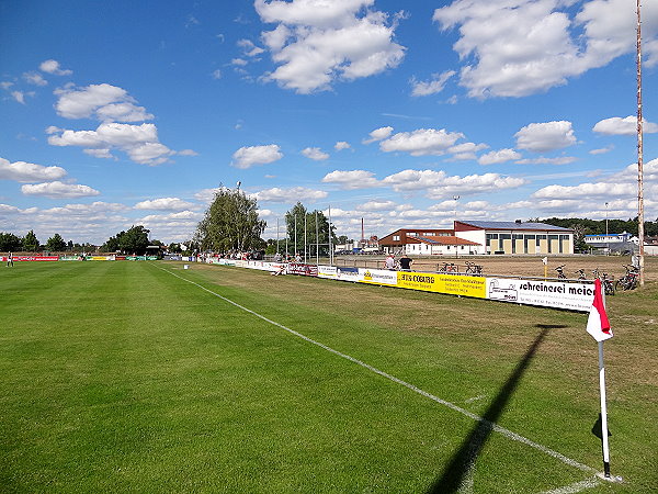 Sportzentrum Knoblauchsland Platz 2 - Nürnberg-Buch