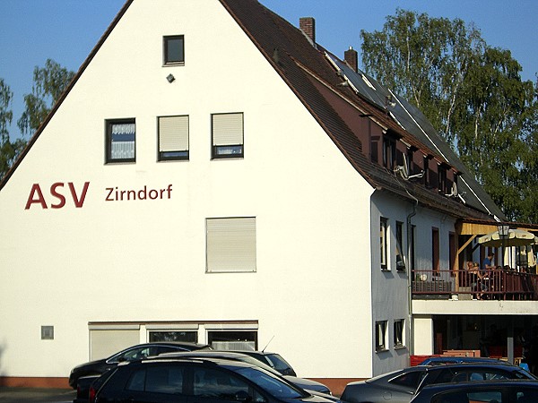 Willi-Knapp-Sportanlage - Zirndorf