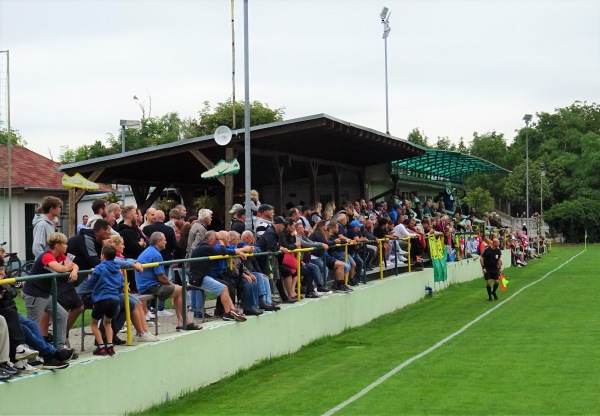Futbalové ihrisko Nová Dedinka - Nová Dedinka