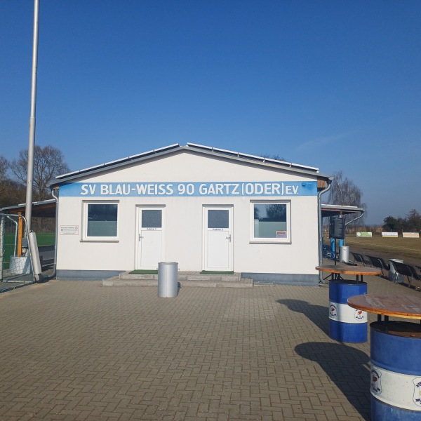 Geschwister-Scholl-Sportplatz - Gartz/Oder