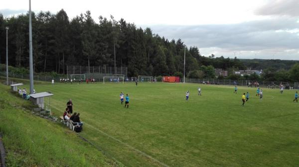 Sportplatz Mitlosheim - Losheim am See-Mitlosheim