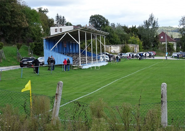 Futbalové ihrisko Hradište pod Vrátnom - Hradište pod Vrátnom