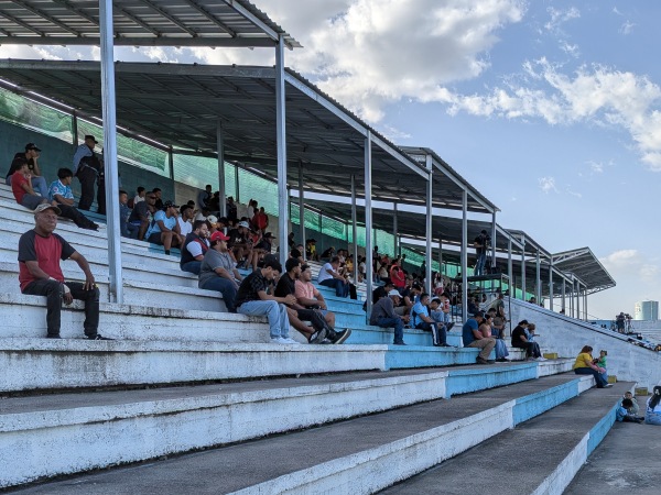 Estadio Roberto Suazo Córdova - La Paz