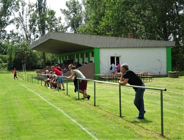 Futbalové ihrisko Beša - Beša