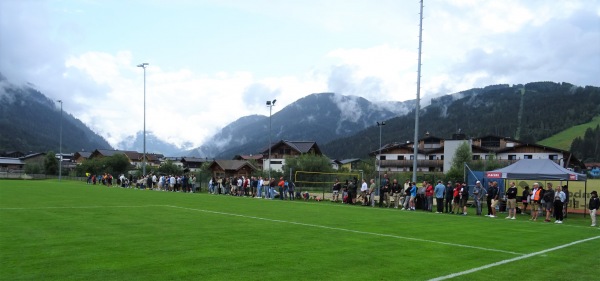 Sportzentrum Flachau Nebenplatz - Flachau