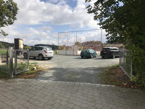 Sportplatz Schulstraße - Issigau