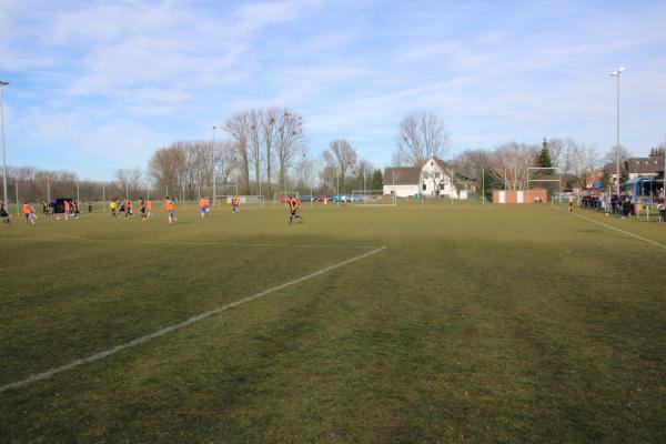 Sportanlage Redener Straße B-Platz - Pattensen-Koldingen