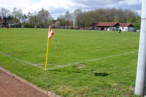 Sportplatz am Schloss - Kalletal-Stemmen