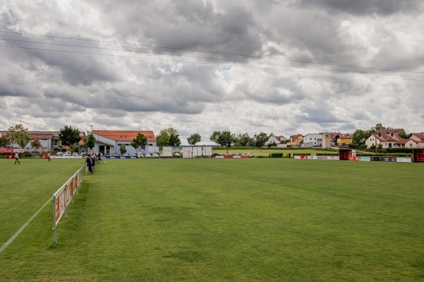 Dechant Sportpark Platz 2 - Regenstauf-Steinsberg