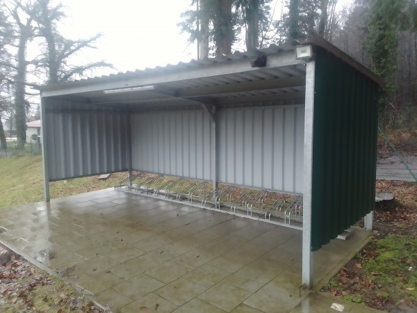Jahn-Sportplatz - Wingst-Dobrock