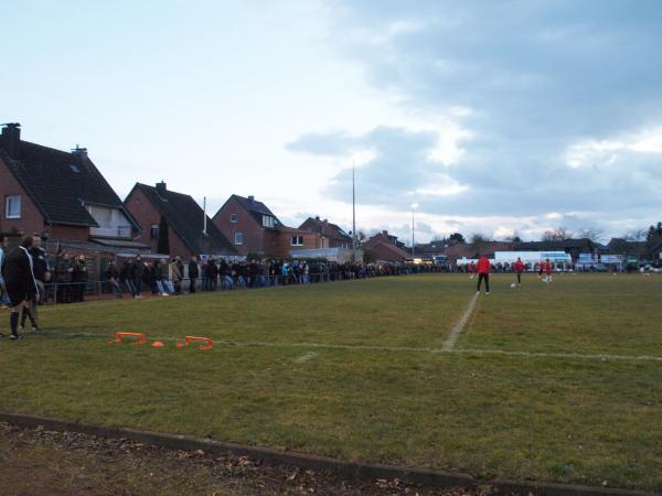 Wilhelm-Dohmen-Sportplatz - Geilenkirchen-Würm