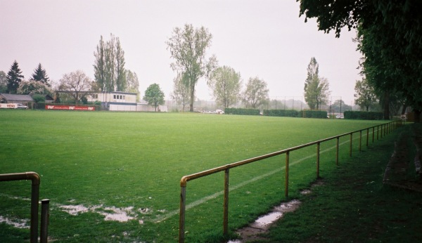 Weserstadion Platz 10 - Bremen-Mitte