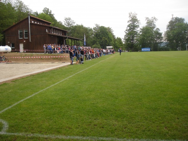 Sportplatz An der Trift - Zierenberg-Oberelsungen