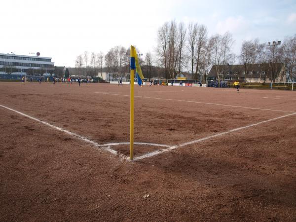 Sportplatz Cathostraße - Essen/Ruhr-Bergeborbeck