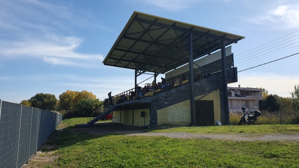 Dimotiko Gipedo Neas Amisou - Drama