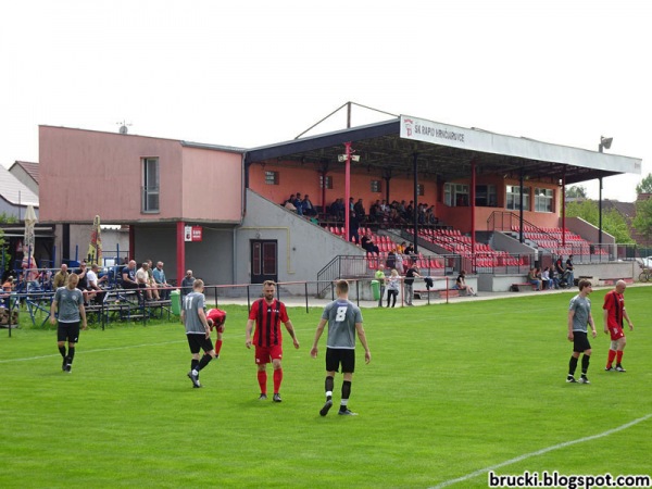 Futbalové ihrisko Hrnčiarovce nad Parnou - Hrnčiarovce nad Parnou