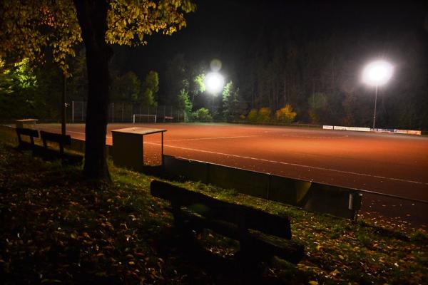 Waldstadion am Schweinegraben - Bell/Eifel