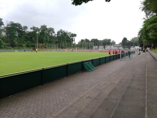 Hennes-Jeschke-Sportanlage - Duisburg-Marxloh