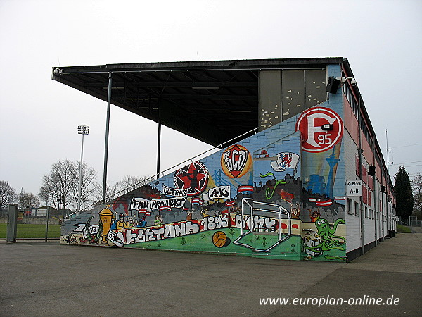 Paul-Janes-Stadion - Düsseldorf-Flingern