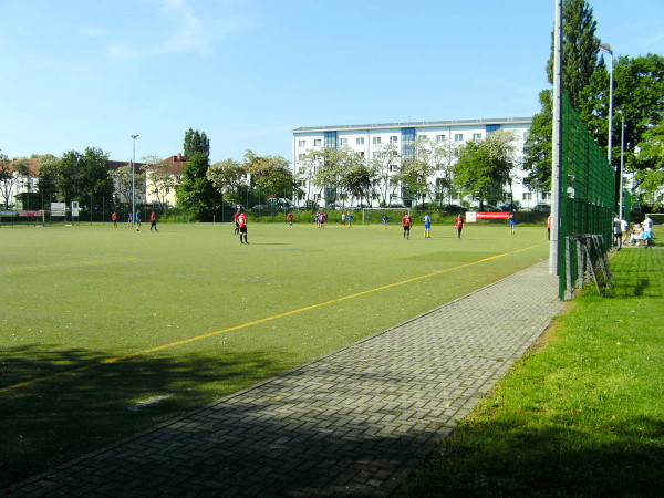 Sportanlage Steirische Straße Platz 2 - Dresden-Laubegast