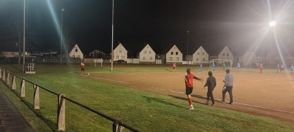 Sportzentrum der Gemeinde Platz 2 - Neuhofen/Pfalz