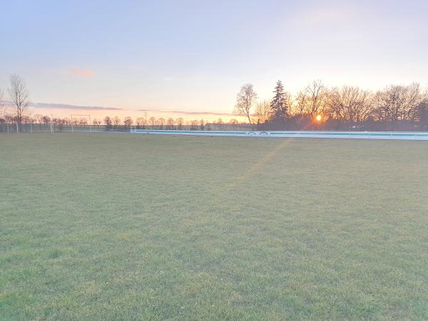 Sportplatz Grapzow - Grapzow